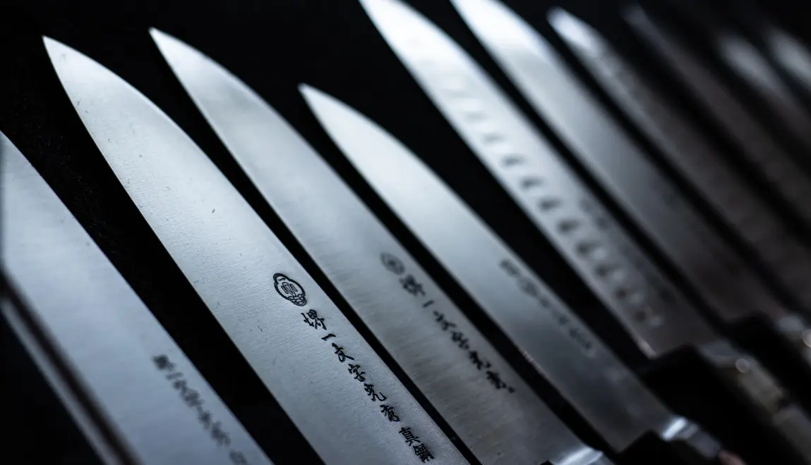 personalization knife service